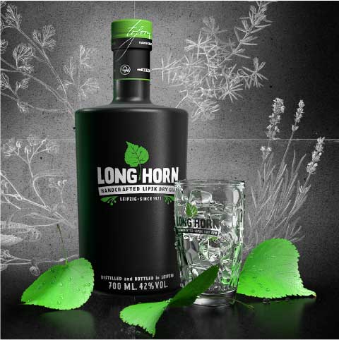 Produktdesign, Branddesign, Artwork und Ausstattung der Produkt-Kampagnen für Long Horn - Gin.